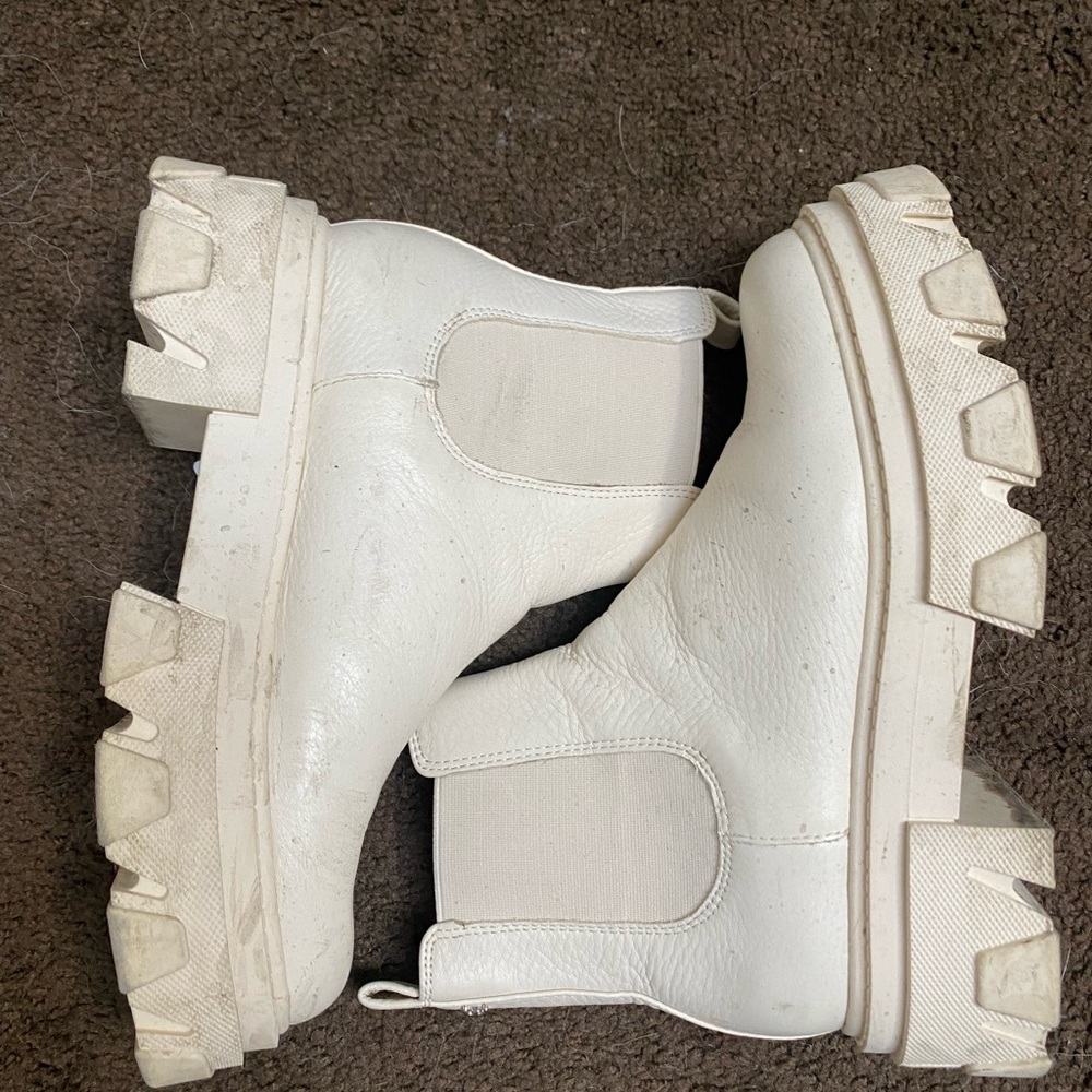 Sam Edelman Chunky White combat Boots